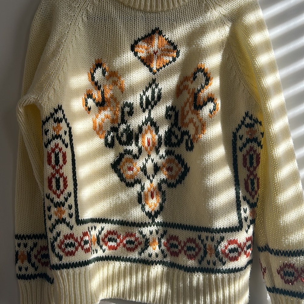 Knit sweater - Picture 4 of 7
